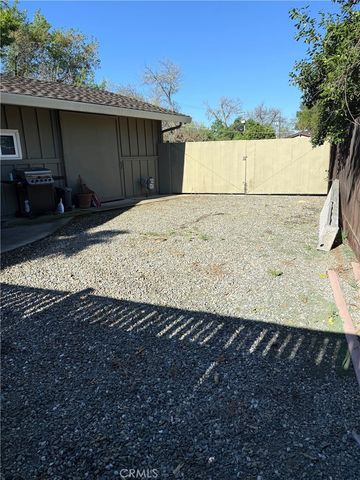 2804 Mccombs, Merced, CA 95340