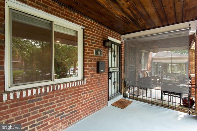 1361 DOWNING ST NE, Washington, DC 20018