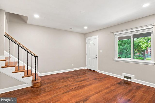 1361 DOWNING ST NE, Washington, DC 20018