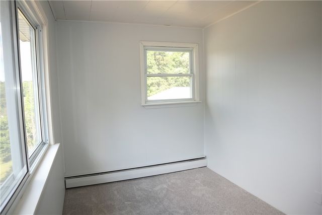 49 Walkertown Hill Rd, W Pike Run Twp, PA 15427