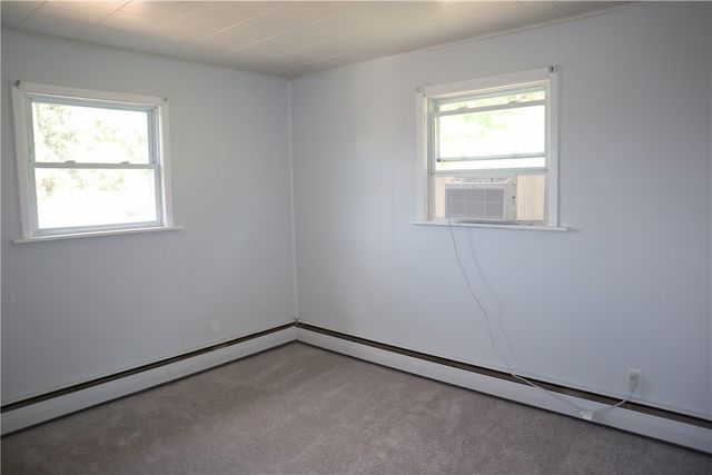 49 Walkertown Hill Rd, W Pike Run Twp, PA 15427