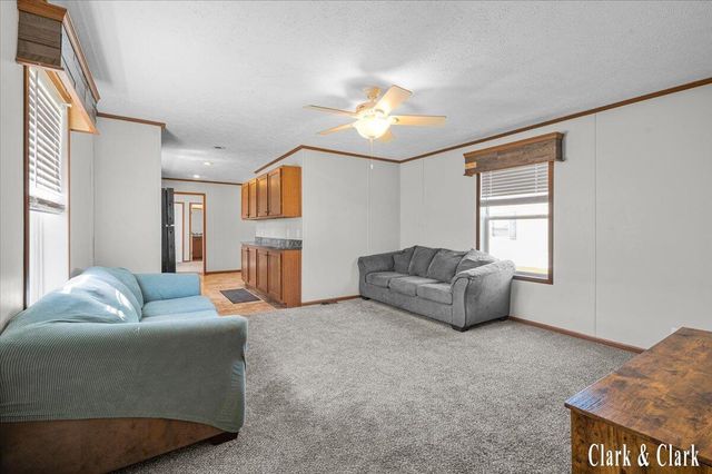 12739 Meadow Drive, Wayland, MI 49348