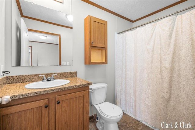 12739 Meadow Drive, Wayland, MI 49348