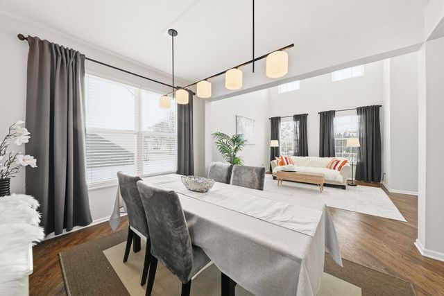 305 Chick Evans Street, Bolingbrook, IL 60490