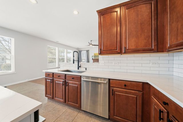 305 Chick Evans Street, Bolingbrook, IL 60490