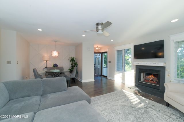 41 Tower Hill Drive, Red Bank, NJ 07701