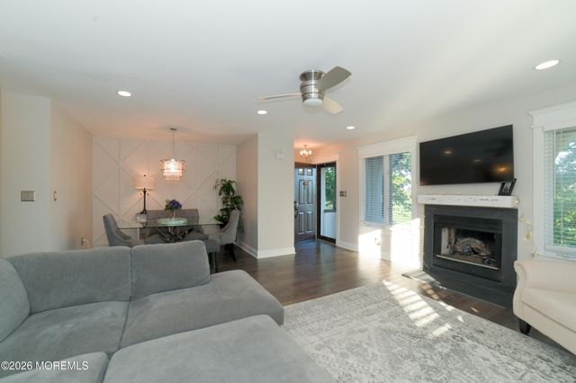 41 Tower Hill Drive, Red Bank, NJ 07701