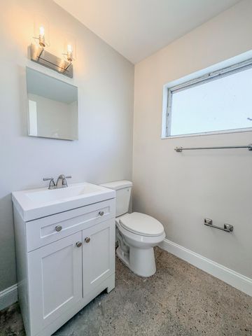 703 N 25th Street, Fort Pierce, FL 34947