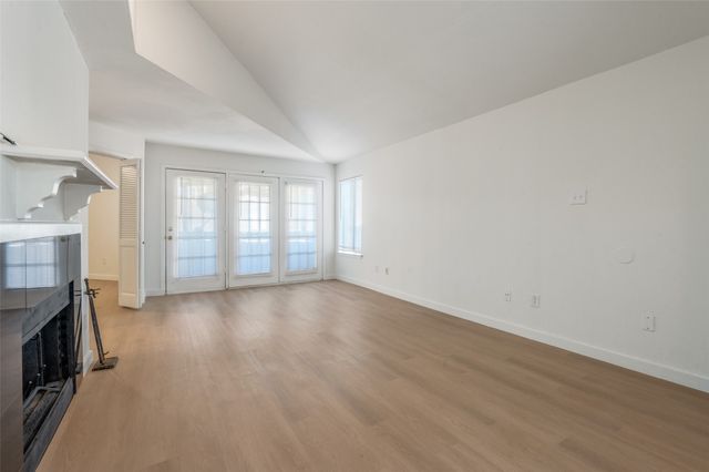 5550 Spring Valley Road D31, Dallas, TX 75254