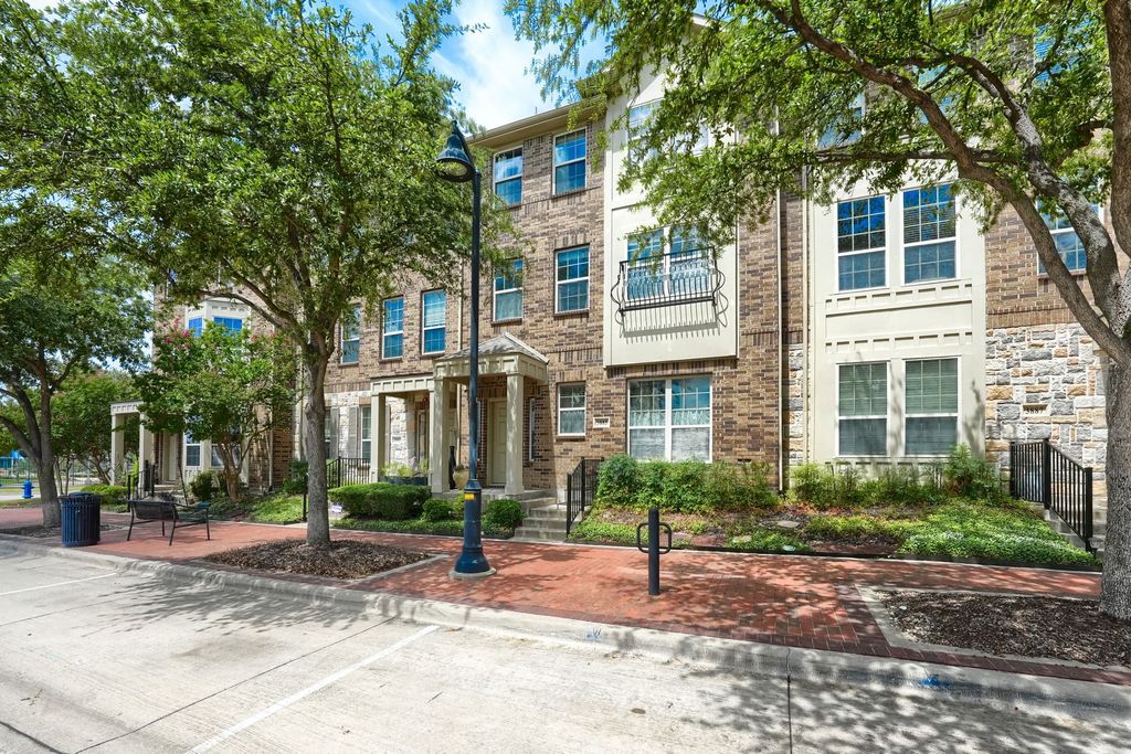 3885 Asbury Lane, Addison, TX 75001