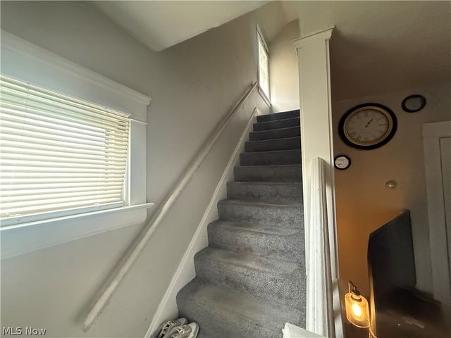 12816 Dove Avenue, Cleveland, OH 44105