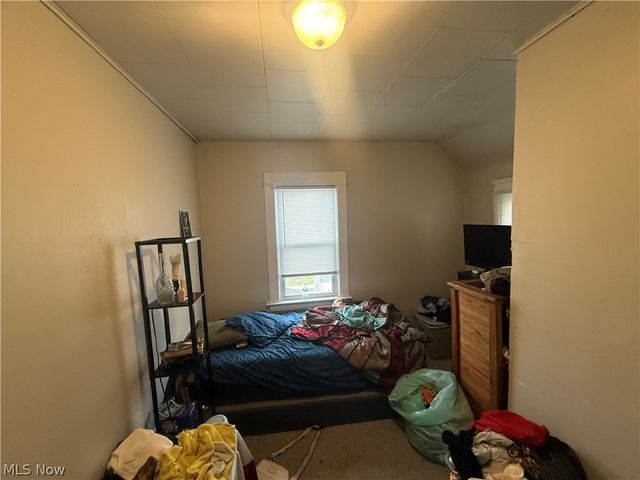 12816 Dove Avenue, Cleveland, OH 44105