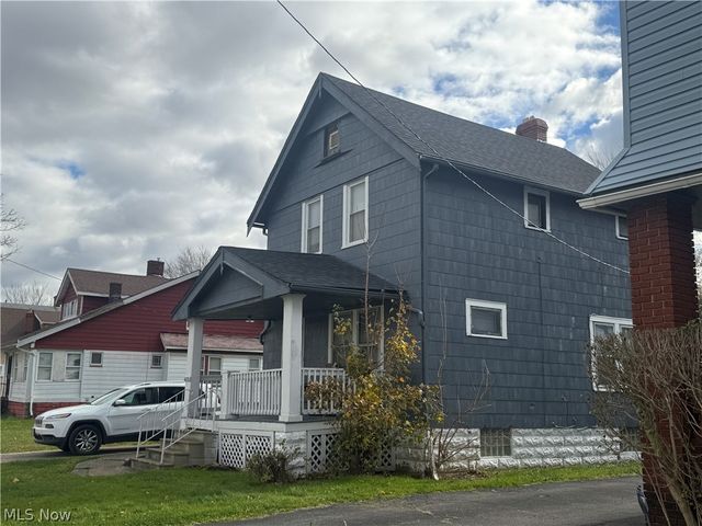 12816 Dove Avenue, Cleveland, OH 44105