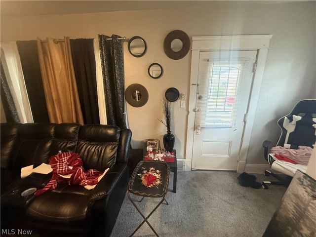 12816 Dove Avenue, Cleveland, OH 44105