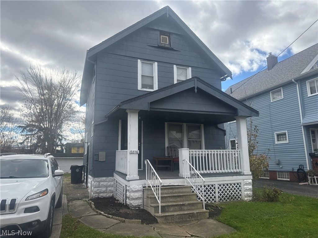 12816 Dove Avenue, Cleveland, OH 44105