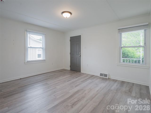 20 Baldwin Street, Asheville, NC 28803