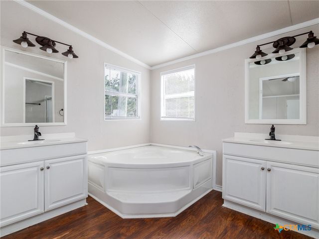 2831 Mulberry Drive, Kempner, TX 76539