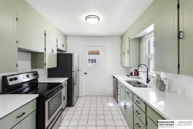 120 E Hudspith Street, Valley, NE 68064