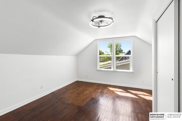 120 E Hudspith Street, Valley, NE 68064