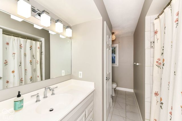7229 Avalon Trail Court, Indianapolis, IN 46250