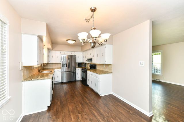 7229 Avalon Trail Court, Indianapolis, IN 46250