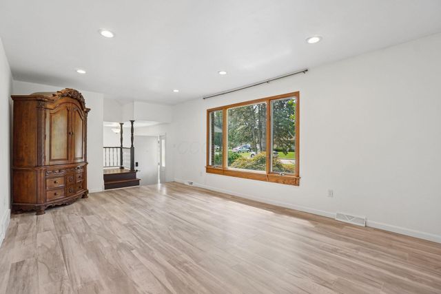 9622 Grandview Avenue, Pickerington, OH 43147