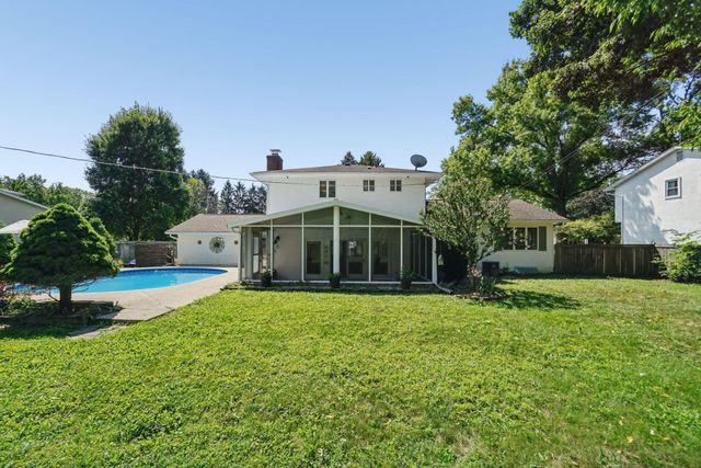 9622 Grandview Avenue, Pickerington, OH 43147