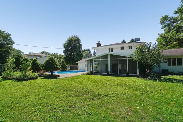 9622 Grandview Avenue, Pickerington, OH 43147