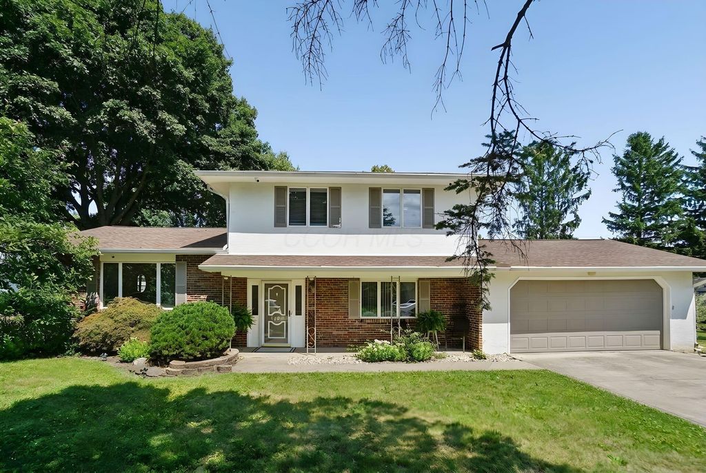 9622 Grandview Avenue, Pickerington, OH 43147