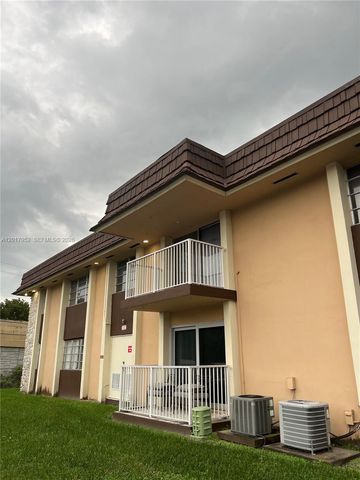 5501 SW 77th Ct 204C, Miami, FL 33155