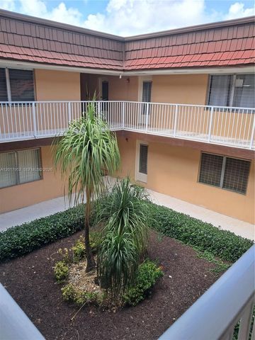 5501 SW 77th Ct 204C, Miami, FL 33155