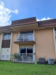 5501 SW 77th Ct 204C, Miami, FL 33155