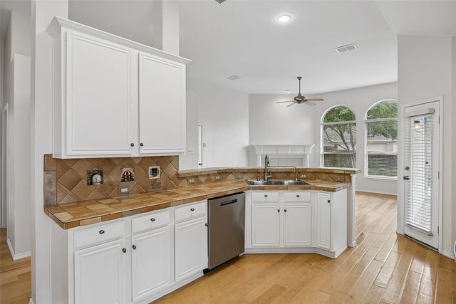 2037 Saint Ives Drive, Allen, TX 75013