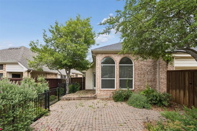 2037 Saint Ives Drive, Allen, TX 75013
