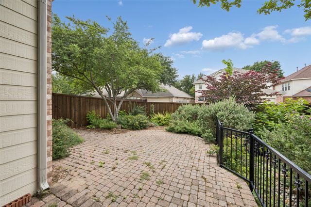 2037 Saint Ives Drive, Allen, TX 75013