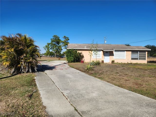 2251 E 10th ST, Lehigh Acres, FL 33936