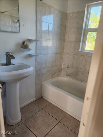 2251 E 10th ST, Lehigh Acres, FL 33936