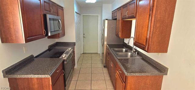 2251 E 10th ST, Lehigh Acres, FL 33936