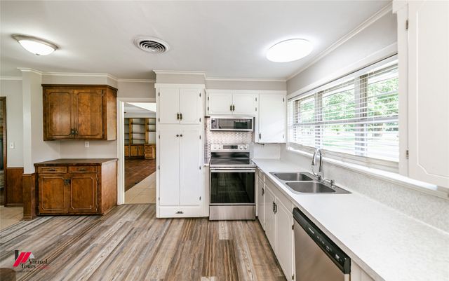 6001 N Market Street, Shreveport, LA 71107