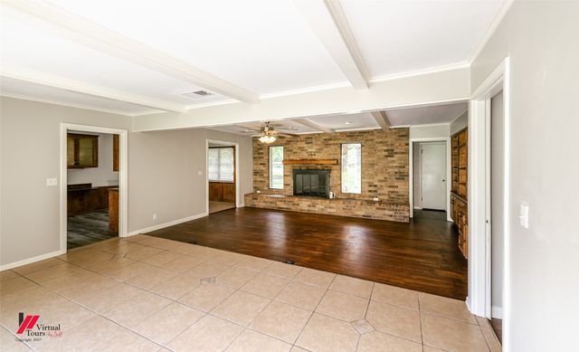 6001 N Market Street, Shreveport, LA 71107