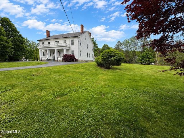 42 Schumann Road, Sand Lake, NY 12018