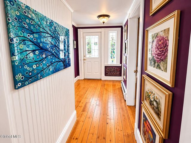 42 Schumann Road, Sand Lake, NY 12018