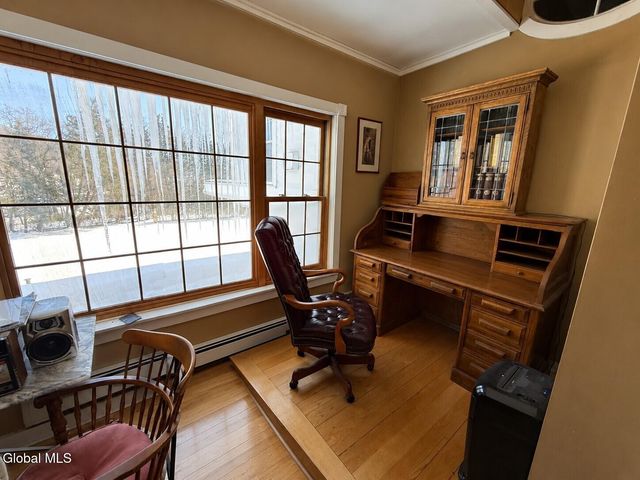 42 Schumann Road, Sand Lake, NY 12018