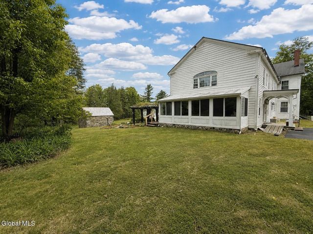 42 Schumann Road, Sand Lake, NY 12018