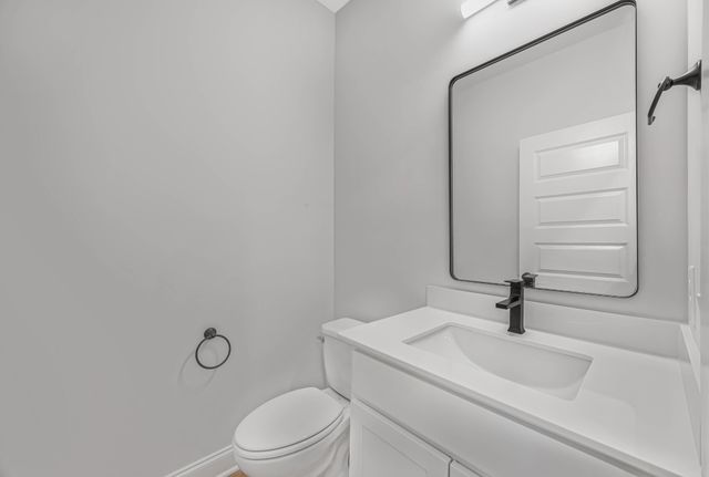 983 Palmyra Rd, Clarksville, TN 37040