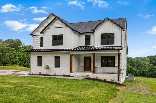 983 Palmyra Rd, Clarksville, TN 37040