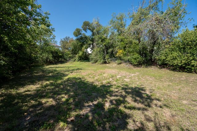 5005 Heflin LN, Austin, TX 78721