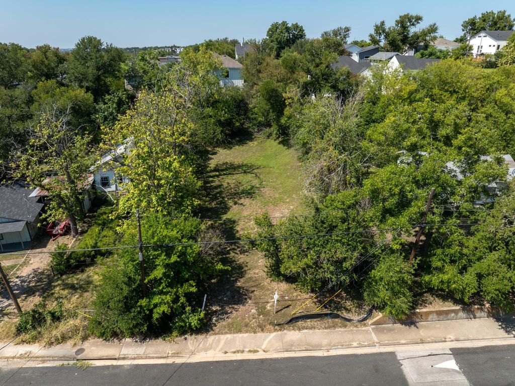 5005 Heflin LN, Austin, TX 78721