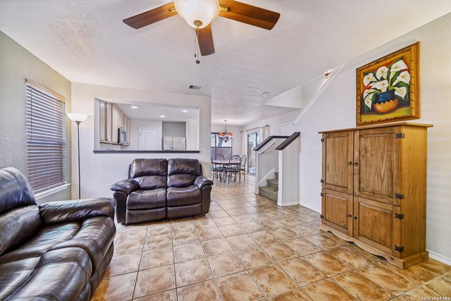 127 Hampton Bend, Boerne, TX 78006