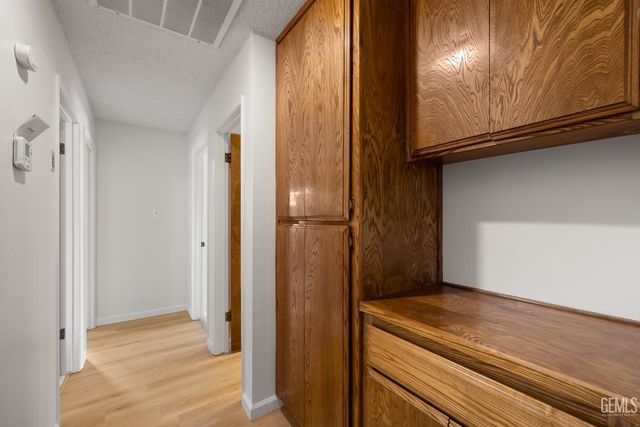 456 E, Warren Avenue, Bakersfield, CA 93308